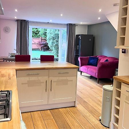 Jekyll'S On Hyde - Spacious Town House - Central Winchester - Free Parking, Sleeps 5 - By Xplus Stays Exteriér fotografie