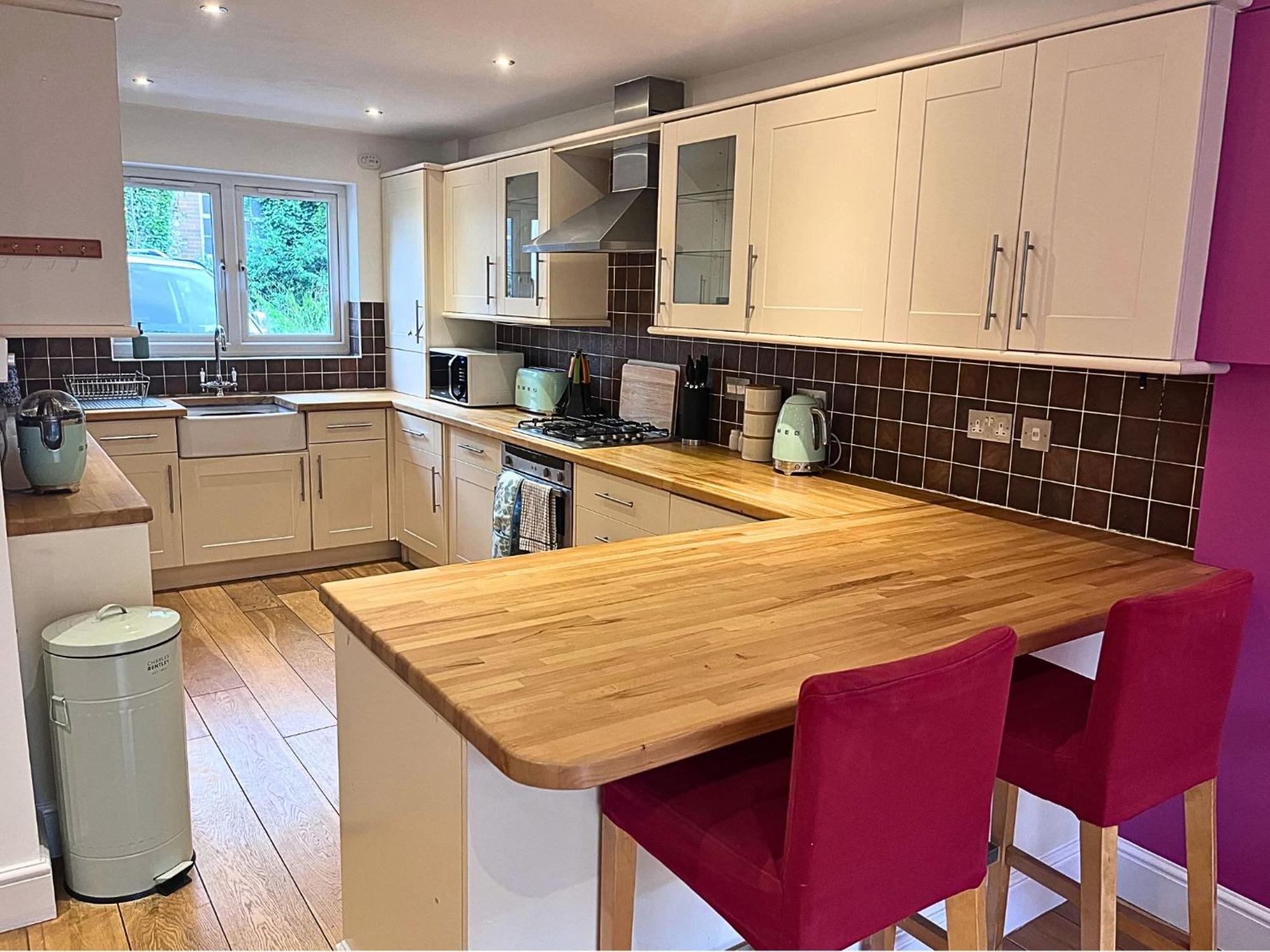 Jekyll'S On Hyde - Spacious Town House - Central Winchester - Free Parking, Sleeps 5 - By Xplus Stays Exteriér fotografie