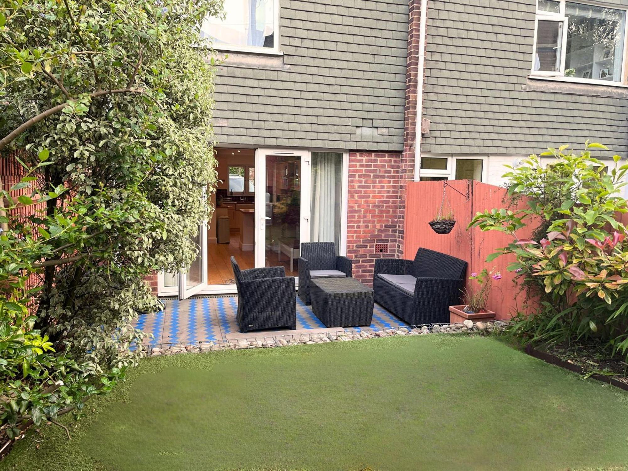 Jekyll'S On Hyde - Spacious Town House - Central Winchester - Free Parking, Sleeps 5 - By Xplus Stays Exteriér fotografie